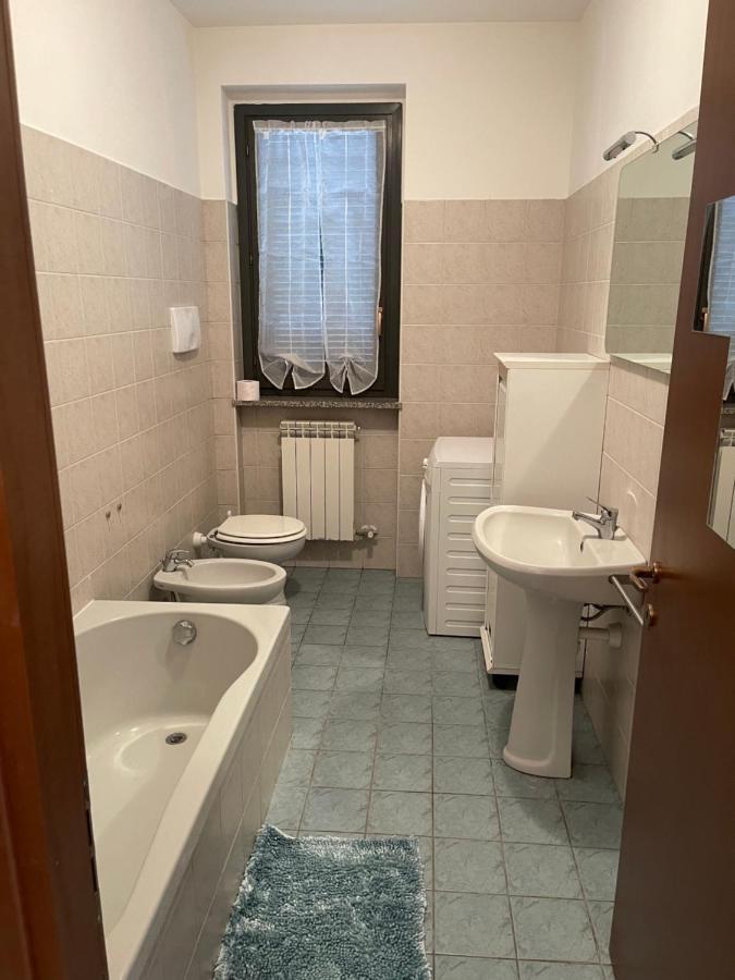 Apartamento Residenza Il Ciliegio Buscate Exterior foto