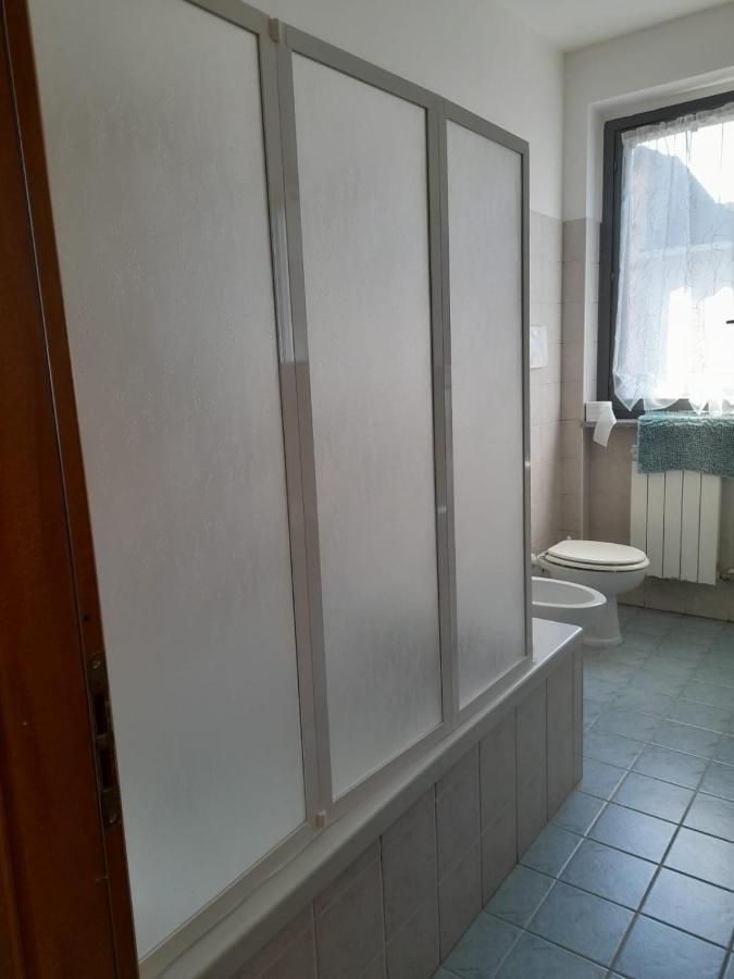 Apartamento Residenza Il Ciliegio Buscate Exterior foto